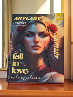ANYLADY Kompaktowa paletka do makijażu - cienie, konturowanie, usta- 32 odcienie