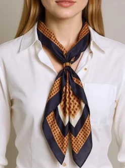 Apollonia – damska apaszka z poliestru, jasny brąz, styl włoski, 69x66cm