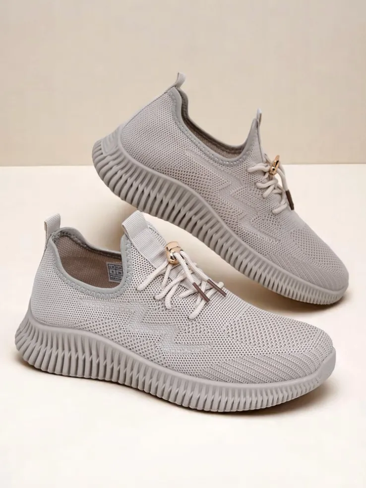 Aurelia Beige Royalfashion – Beżowe tenisówki damskie tkanina sznurowane