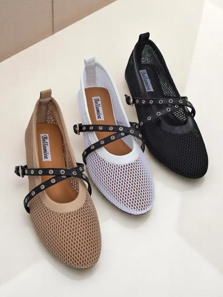 Baleriny Royalfashion Calista Bianca – siateczkowe białe buty damskie z czarnymi paskami