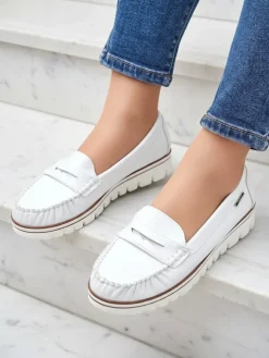 Białe Mokasyny Eleganza Z Wiosennej Kolekcji