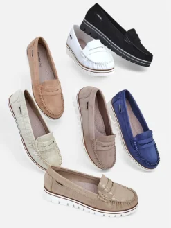 Białe Mokasyny Eleganza Z Wiosennej Kolekcji