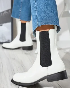 Białe wysokie botki damskie z kwadratowym noskiem Ludiz- Obuwie