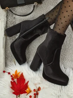 Botki damskie na słupku al'la Welur Miss