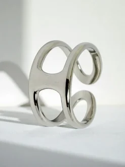 Bransoletka obręcz Dolce Vita z ozdobnymi charmsami