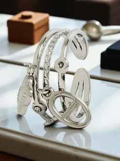 Bransoletka obręcz Dolce Vita z ozdobnymi charmsami