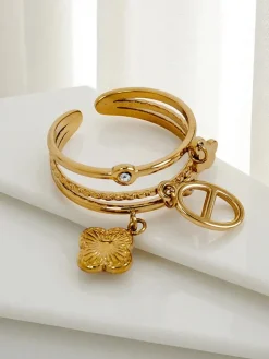 Bransoletka obręcz Dolce Vita z ozdobnymi charmsami