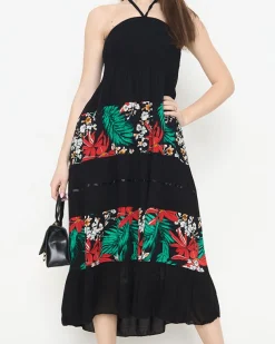 Czarna damska sukienka midi w kwiaty PLUS SIZE - Odzież