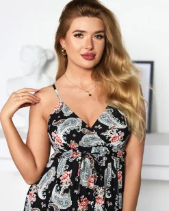 Czarna zwiewna damska sukienka maxi - Odzież