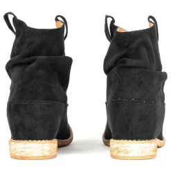 Czarne botki a'la kowbojki na krytym koturnie Daressco - Obuwie