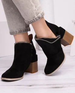 Czarne damskie ocieplane botki na słupku Mukis - Obuwie