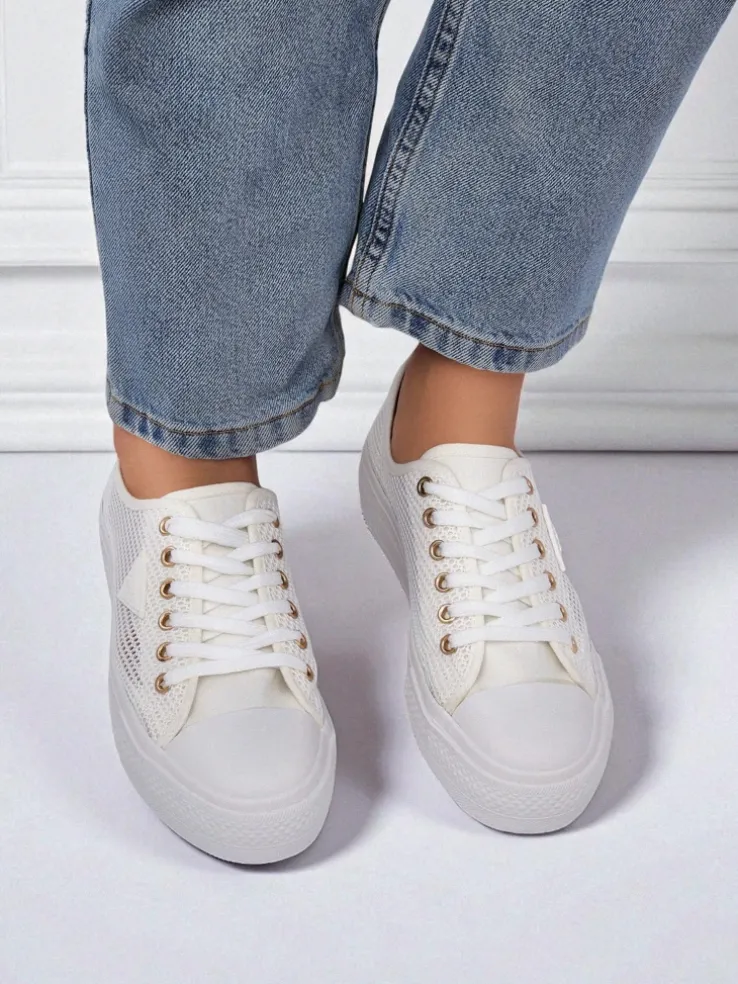 Damskie białe sneakersy Ariadne Mesh – przewiewne trampki na płaskiej podeszwie