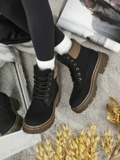 Damskie botki trapery Avienne