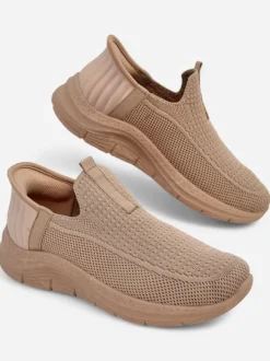 Damskie buty slip on Selene Beżowe – wygodne sneakersy na płaskim obcasie