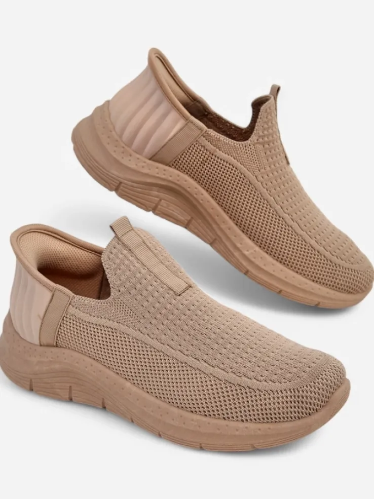 Damskie buty slip on Selene Beżowe – wygodne sneakersy na płaskim obcasie