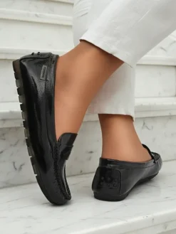 Damskie Mokasyny Cyra Nero z ekoskóry lakierowanej, klasyczny styl włoski