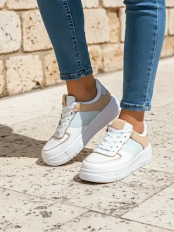 Damskie sneakersy Aristea Azzurro z eko-skóry na płaskiej podeszwie 4 cm