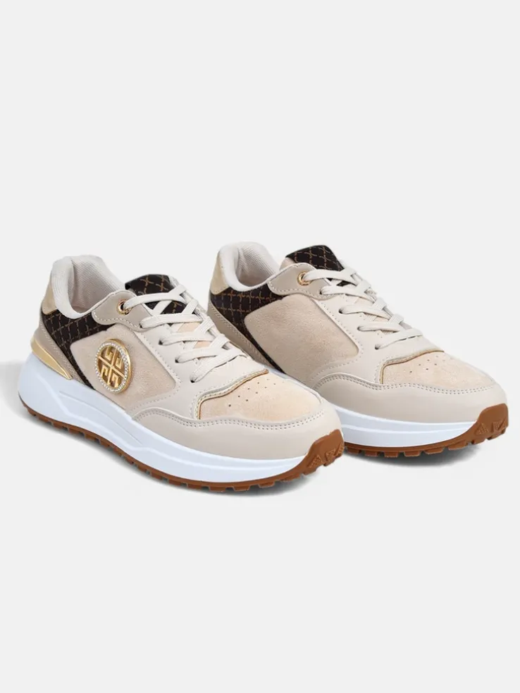 Damskie sneakersy beżowe Calista Verona na płaskim obcasie - skóra eko 4 cm