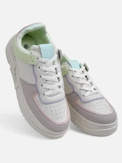 Damskie sneakersy Lycaste beżowe z ekologicznej skóry na płaskiej podeszwie