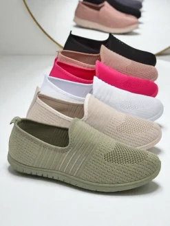 Damskie wsuwane mokasyny Hypatia Verde z tkaniny na płaskiej podeszwie