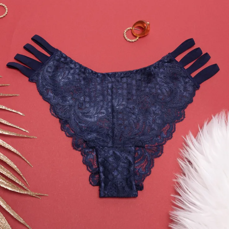Granatowe koronkowe majtki damskie typu brazyliany z paseczkami - Bielizna