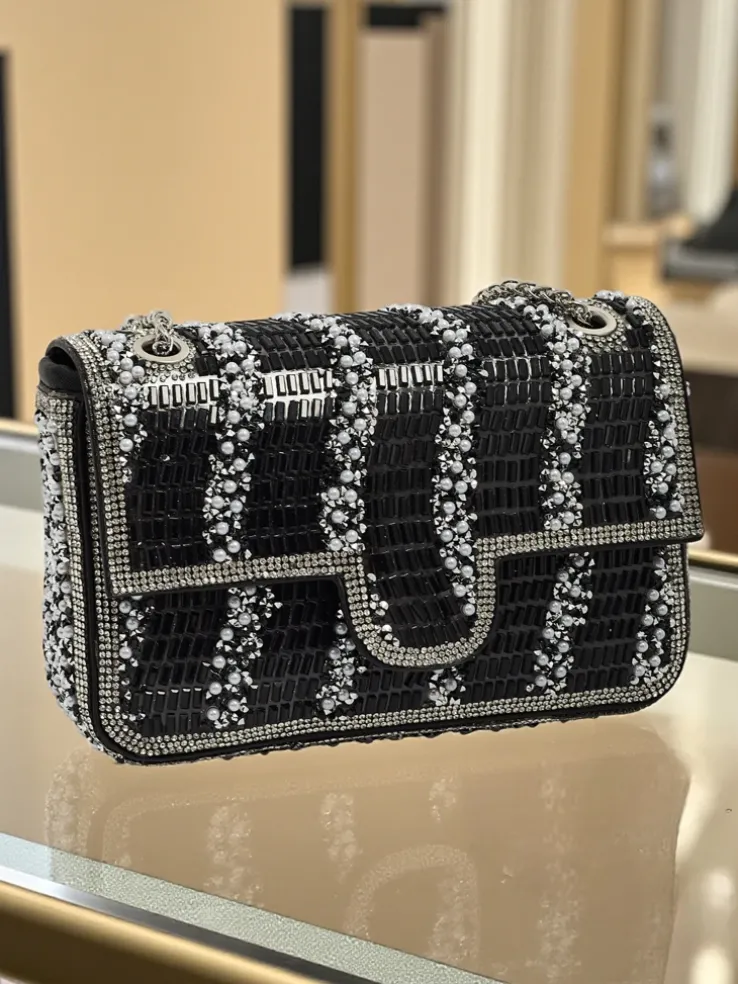 Kopertowa torebka damska z cyrkoniami Zyora