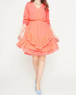 Koralowa damska sukienka mini - Odzież