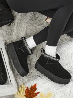 Krótkie buty a'la śniegowce damskie Nymeria