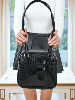 Lakierowana mała damska torebka z eko skóry Velinne