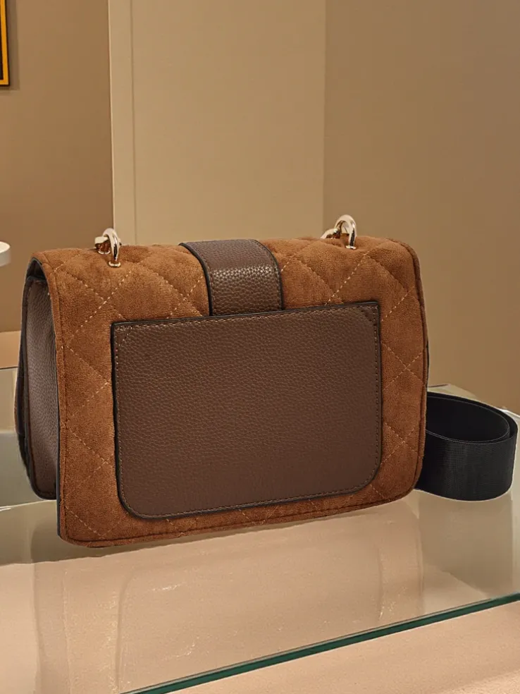 Mała damska torebka z eko skóry Esmira