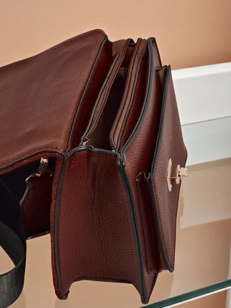 Mała damska torebka z eko skóry Esmira