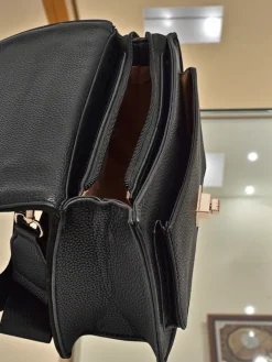 Mała damska torebka z eko skóry Esmira