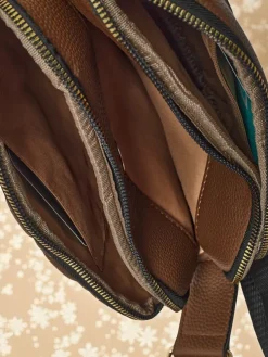 Mała pikowana torebka z miękkiej eko skóry Copper Veil