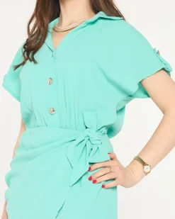 Miętowa damska mini sukienka z wiązaniem - Odzież