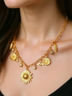 Naszyjnik Aurelia Charis z zawieszkami w stylu boho