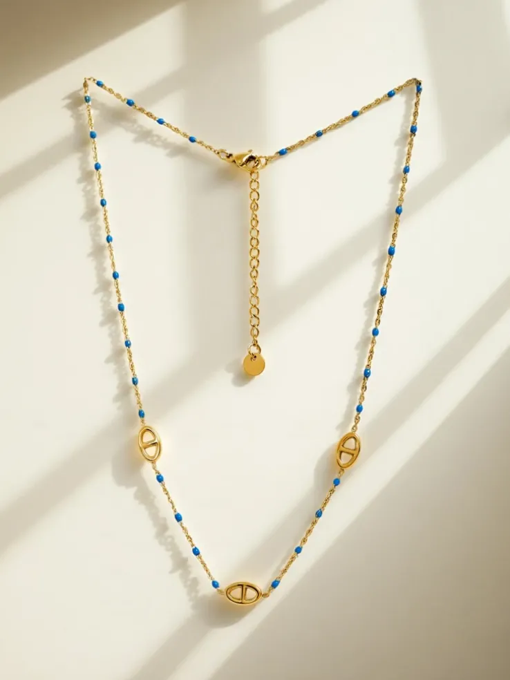 Naszyjnik Callista Aureum z niebieskimi akcentami - stylowa klasyka