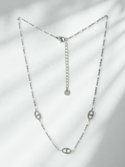 Naszyjnik srebrny Theodora Milano z ogniwami w stylu minimalistycznym