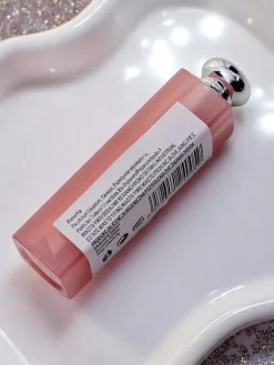 Nawilżająca pomadka- balsam do ust kolor Malinowy Róż