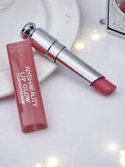 Nawilżająca pomadka- balsam do ust kolor Malinowy Róż