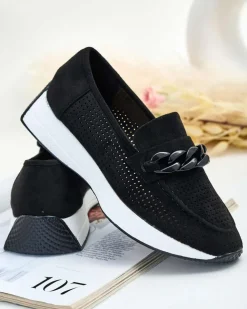 Royalfashion Ażurowe damskie mokasyny z łańcuszkiem Isolla