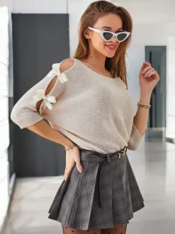 Royalfashion Akrylowy sweter damski z ozdobnymi rękawami z kokardkami