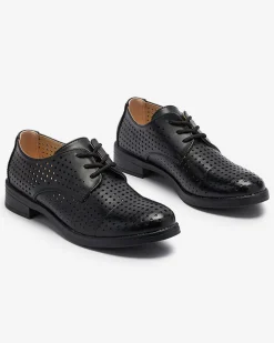 Royalfashion Ażurowe czarne damskie eko skórzane półbuty Azedvo