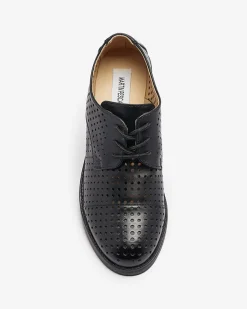 Royalfashion Ażurowe czarne damskie eko skórzane półbuty Azedvo