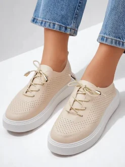 Royalfashion Ażurowe damskie sportowe półbuty sznurowane Vaned