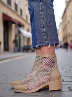 Royalfashion Ażurowe Damskie botki na niskim obcasie Rowices