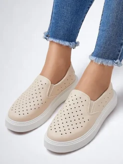 Royalfashion Ażurowe damskie sportowe półbuty sznurowane Vaned