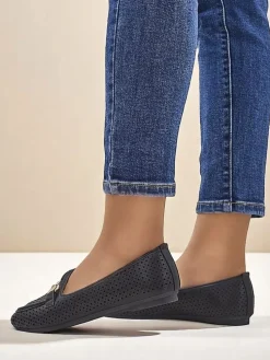 Royalfashion Ażurowe damskie mokasyny Rafalle