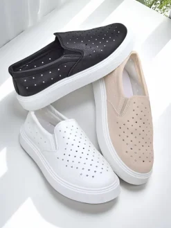 Royalfashion Ażurowe damskie półbuty slip on Emayla