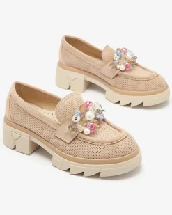 Royalfashion Ażurowe jasnobrązowe mokasyny damskie Peloga