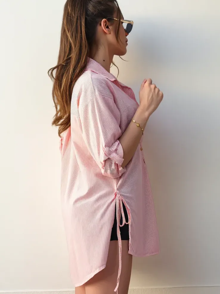 Royalfashion Bawełniana dłuższa damska koszula w paski z wiązaniem w talii